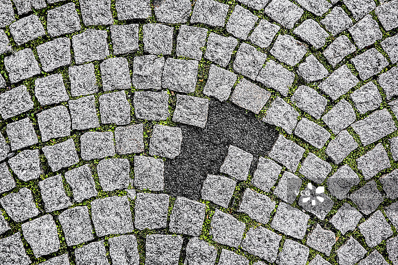 广场上丢失的鹅卵石图片素材