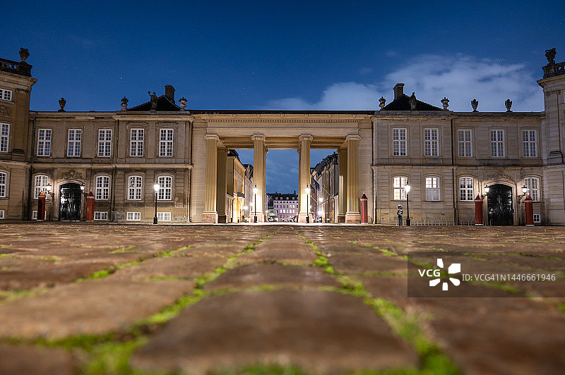 哥本哈根阿美琳堡宫的柱廊，丹麦图片素材