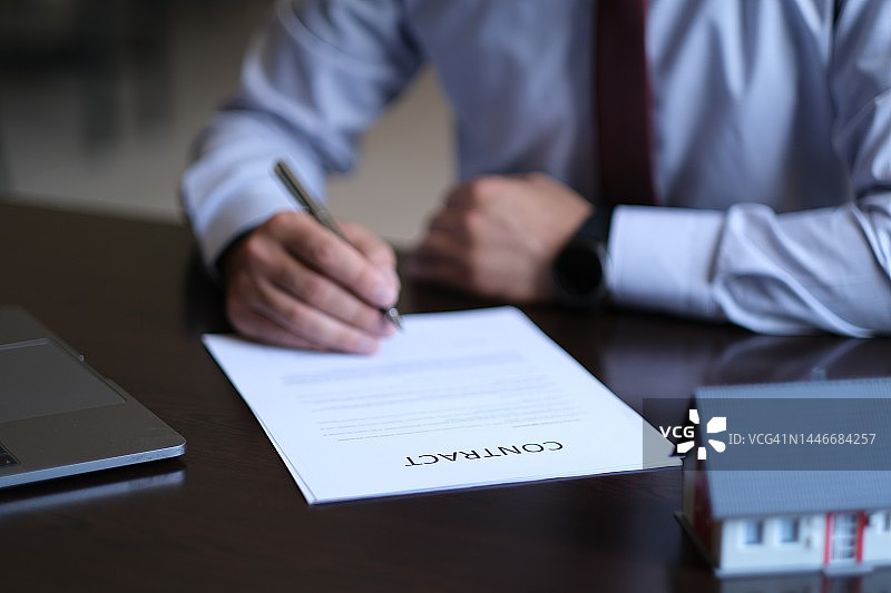 签署新合同图片素材