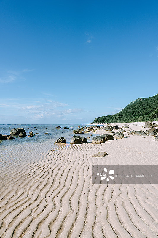 中国冲绳县西表岛的退潮热带海滩图片素材