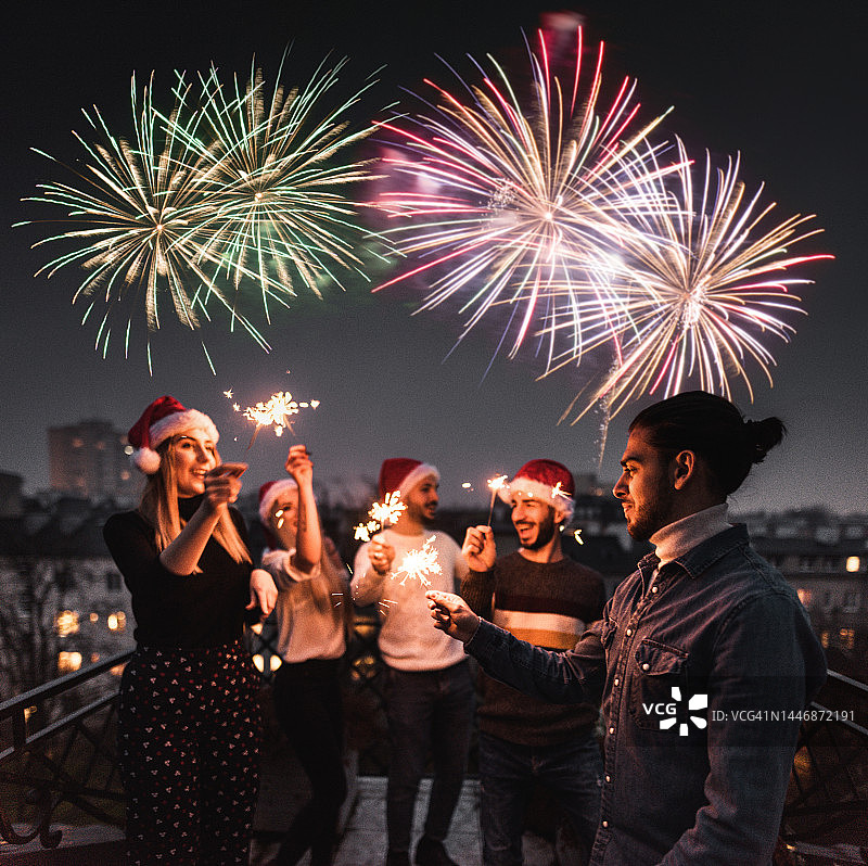 庆祝新年除夕图片素材