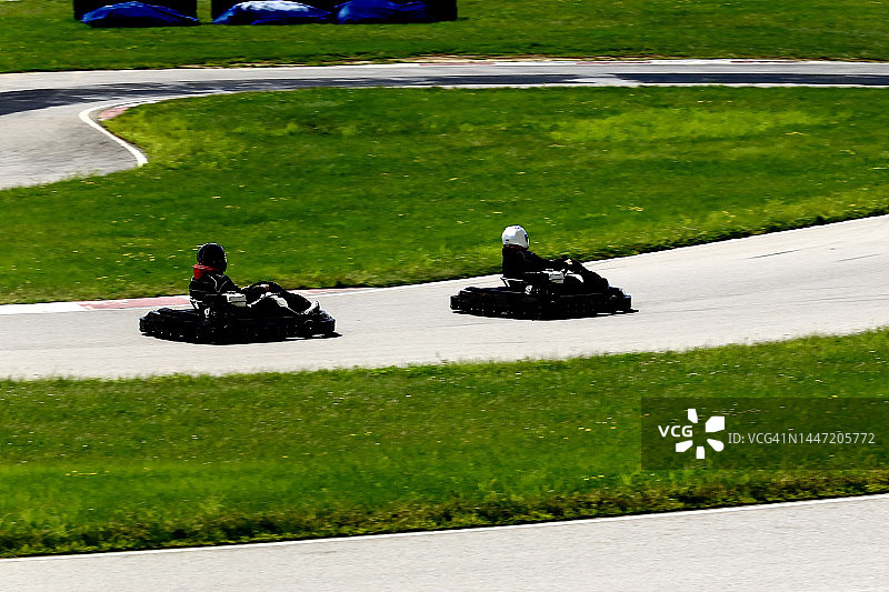 卡丁车赛道竞速图片素材