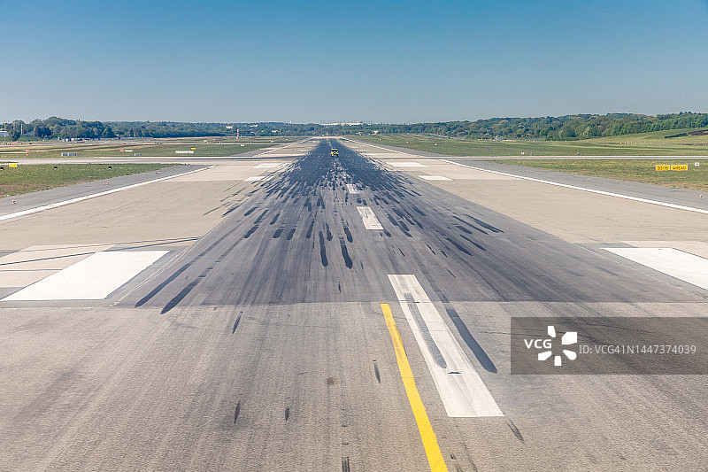 汉堡机场跑道图片素材