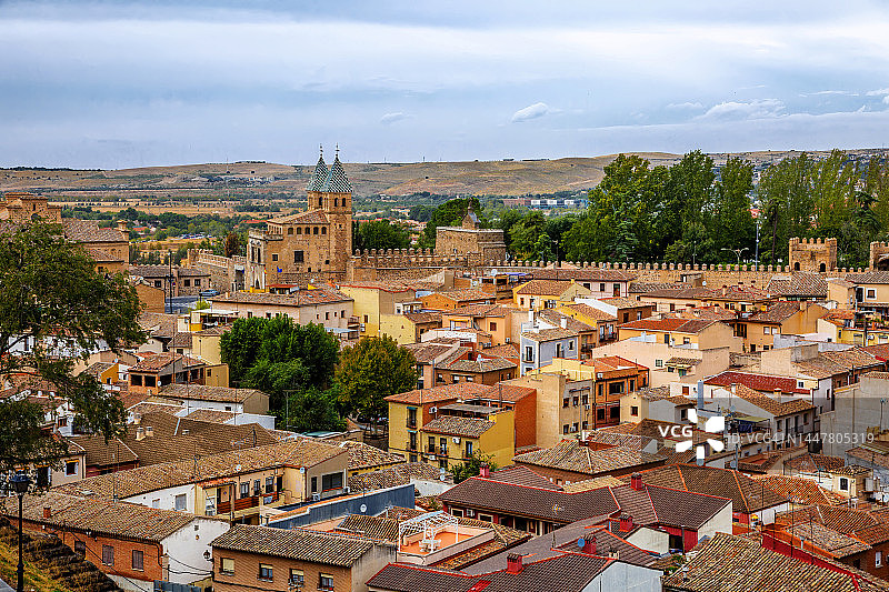 西班牙托莱多比萨格拉门及周边景观图片素材
