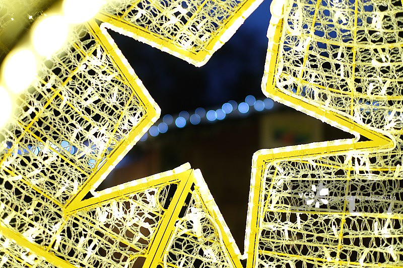 明亮的圣诞装饰图片素材