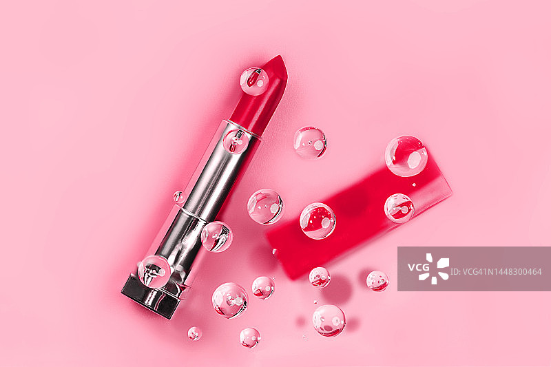 2023年度洋红色口红化妆品产品图片素材