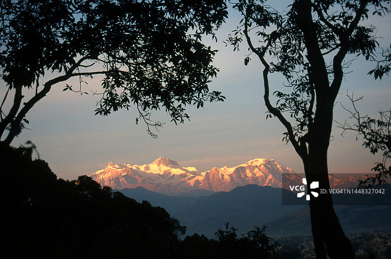 安娜普尔纳群峰（尼泊尔）图片素材