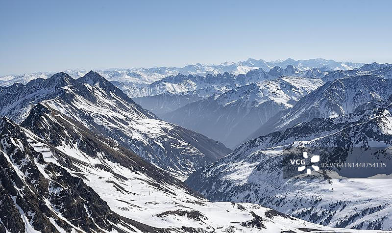 冬季山峰，塞尔兰山谷，斯图拜阿尔卑斯山，库泰，蒂罗尔，奥地利图片素材