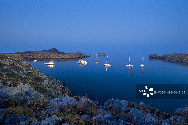 系泊船只图片素材