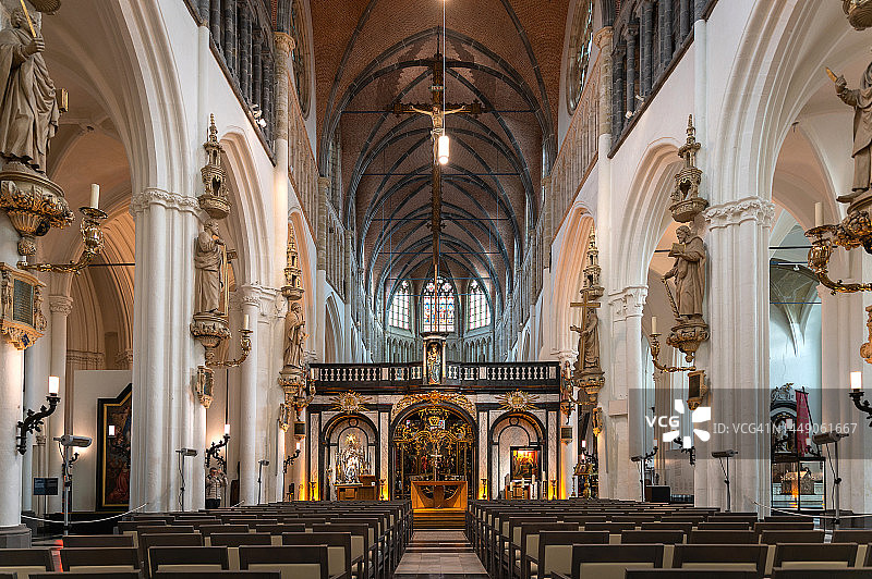 比利时布鲁日圣母教堂内部图片素材
