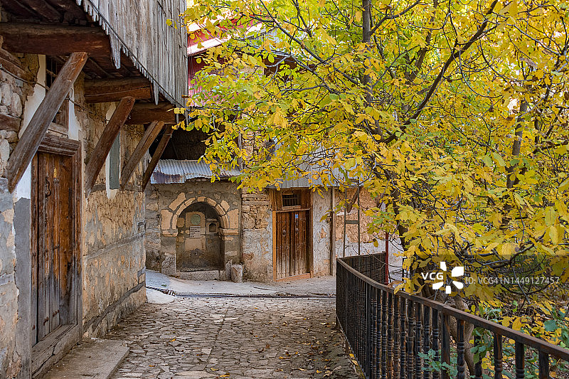 土耳其埃尔津詹省凯马利耶地区的锡拉科纳克村图片素材