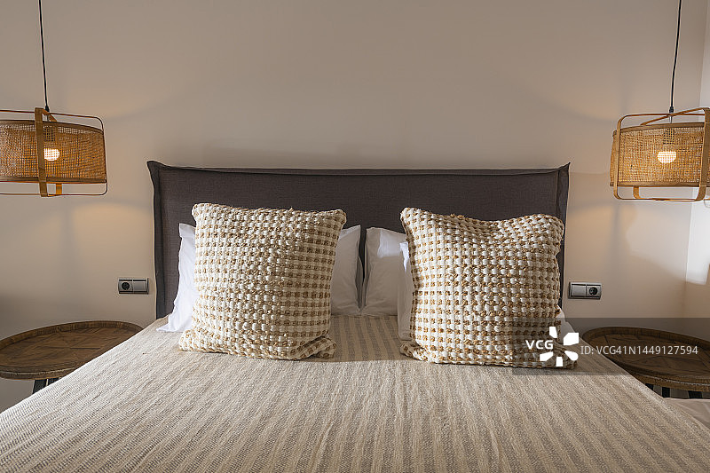 双人床图片素材