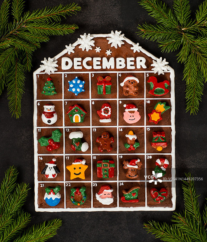 圣诞节节日：糖果制成的圣诞节倒数日历图片素材