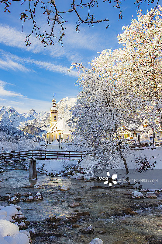 德国冬季的教堂图片素材