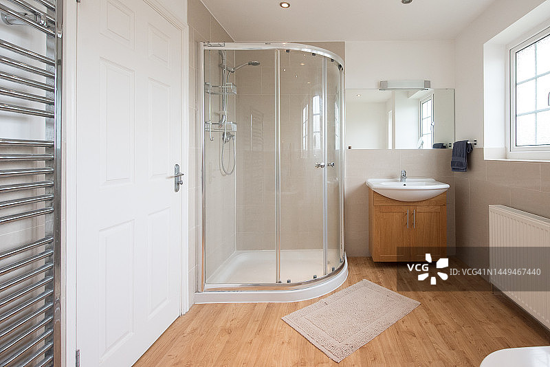 物业浴室内饰图片素材