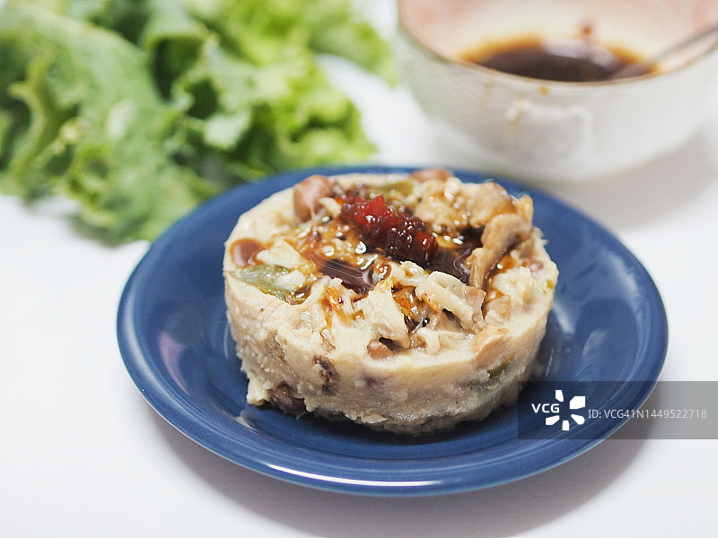 萝卜糕配生菜小吃图片素材