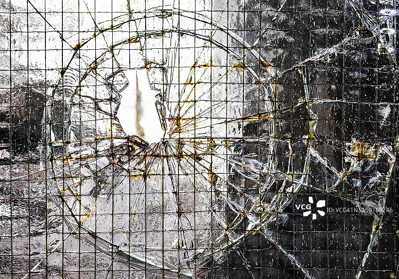 破碎的玻璃图片素材