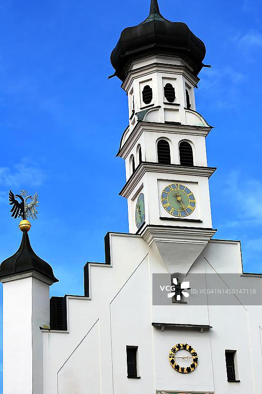 德国肯普滕市中心的市政厅图片素材