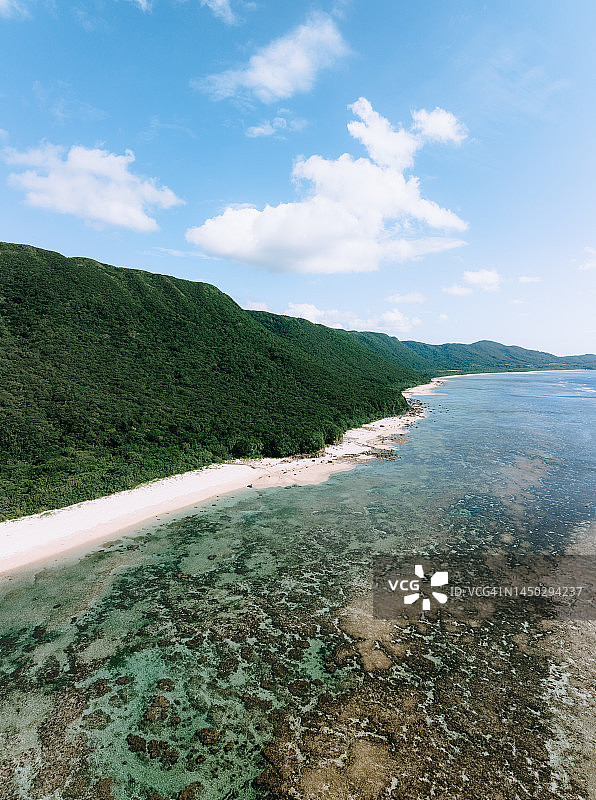 冲绳县西表岛海岸线鸟瞰图片素材