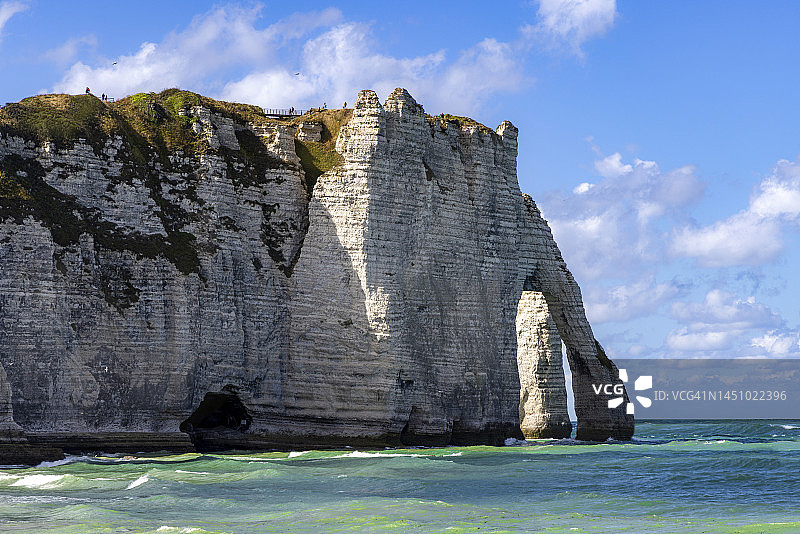 法国诺曼底滨海塞纳省埃特勒塔的阿拉巴斯特悬崖图片素材