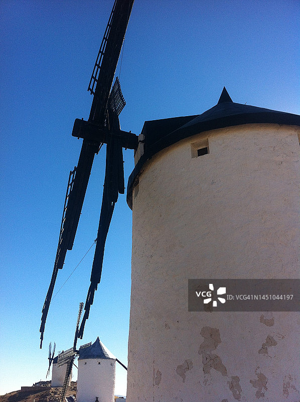 孔苏埃格拉的传统中世纪西班牙风车图片素材