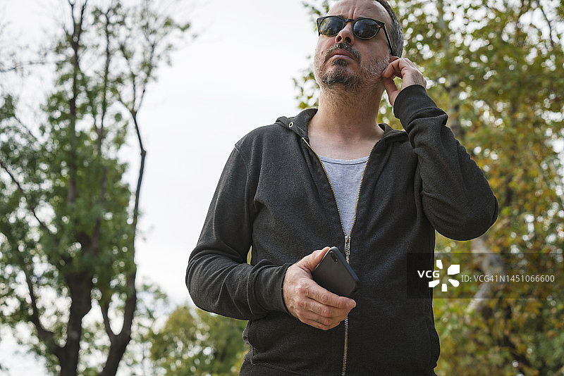 年轻的心图片素材