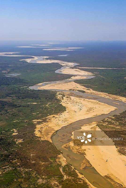 马达加斯加莫隆达瓦以南未受破坏的东海岸航拍，印度洋图片素材
