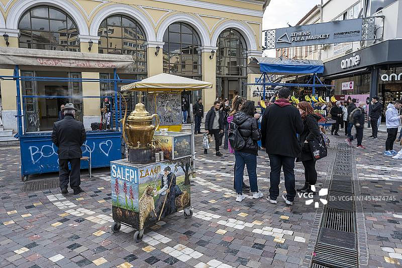 雅典莫纳斯提拉奇广场的茶摊图片素材
