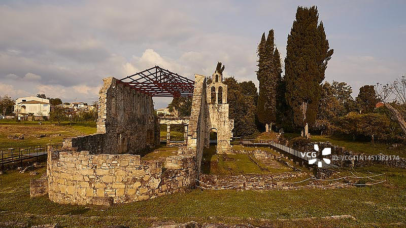 科孚岛科孚镇外的古城遗址图片素材