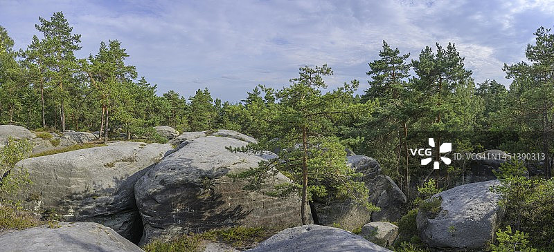 利贝雷茨克地区的砂岩石图片素材
