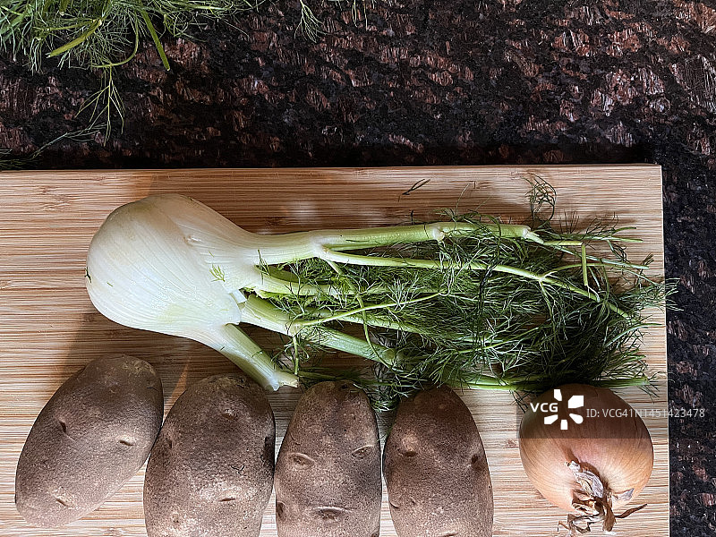 茴香、土豆、洋葱俯视图图片素材