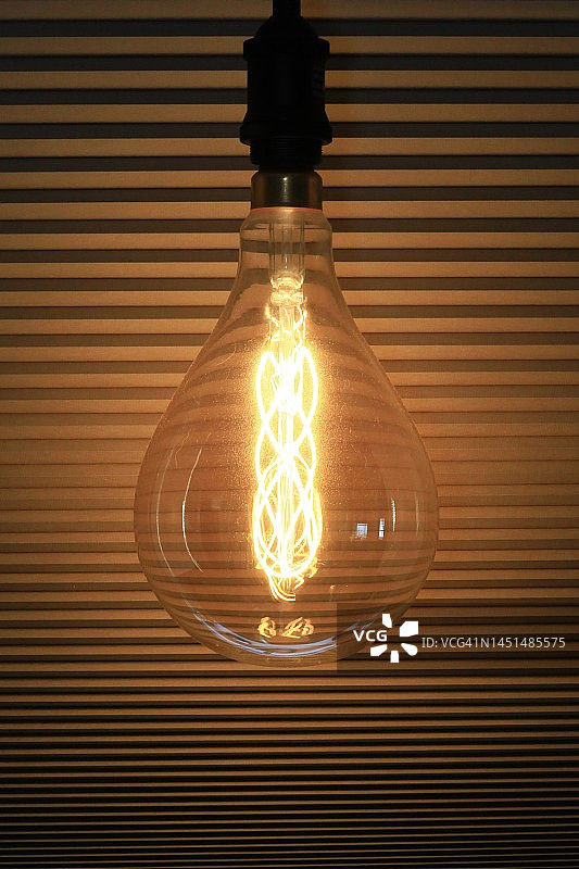 华丽的照明灯泡图片素材