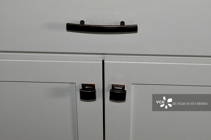 现代厨房橱柜 - 家居改造图片素材