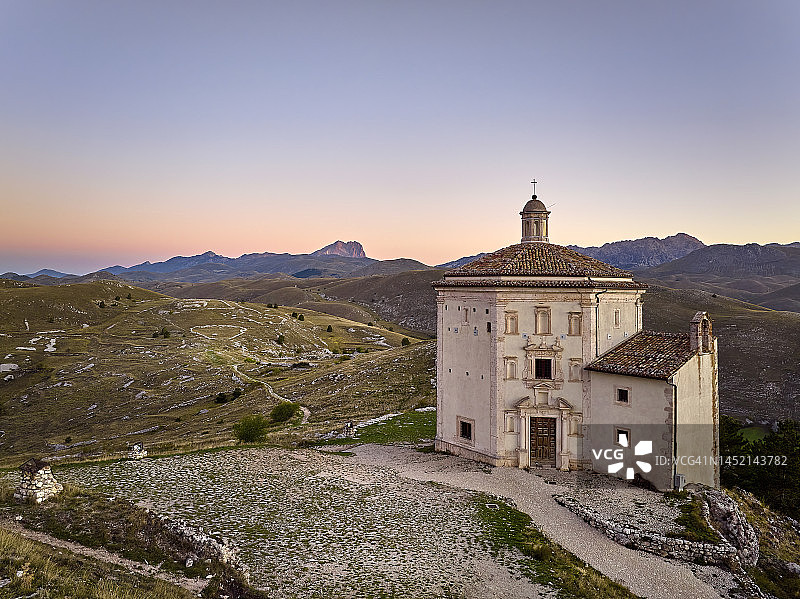 阿布鲁佐国家公园的罗卡卡拉肖图片素材