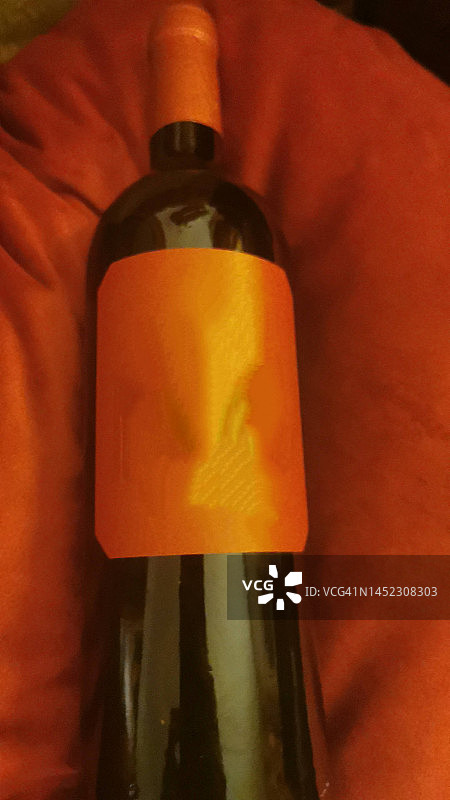 一瓶红酒图片素材