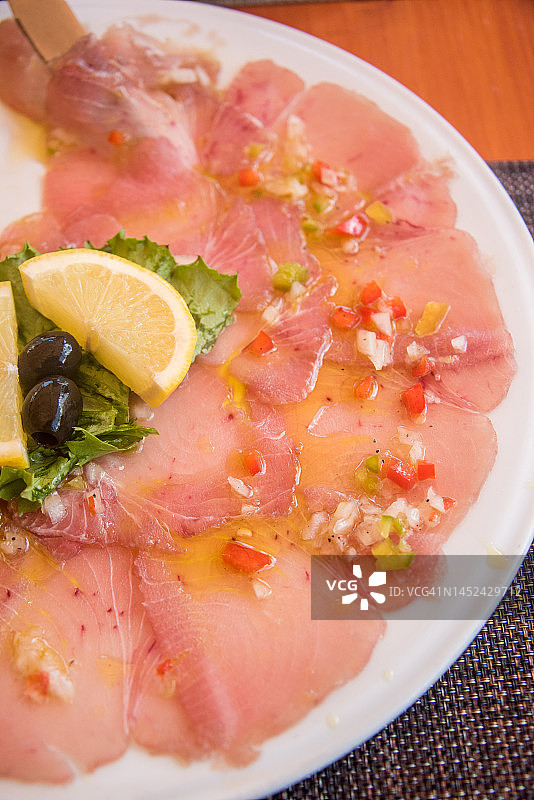 佛得角金枪鱼薄片图片素材