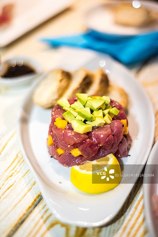 卡佩弗丁辣金枪鱼鞑靼图片素材