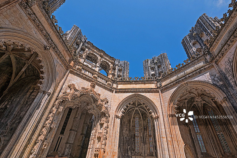 巴塔利亚修道院未完工的教堂图片素材