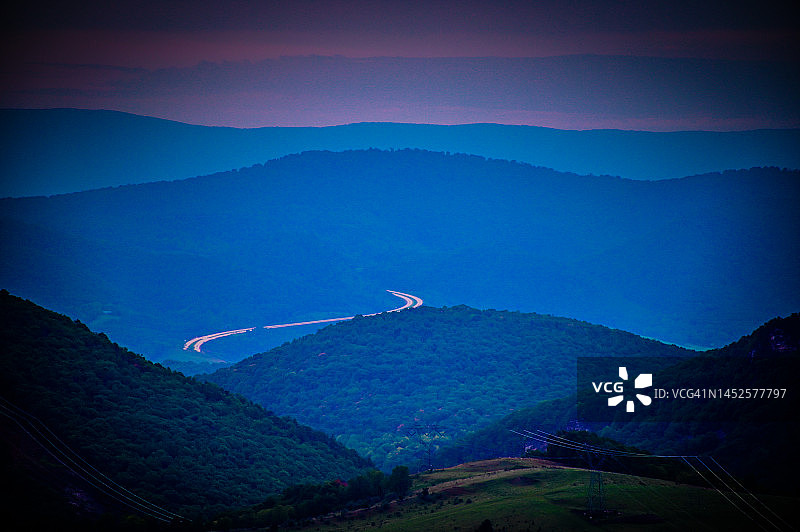 阿勒格尼山脉与美国48号公路 - 西弗吉尼亚州风暴山图片素材