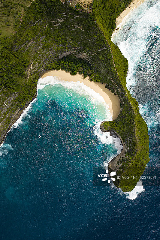 珀尼达岛金吉林海滩风光图片素材