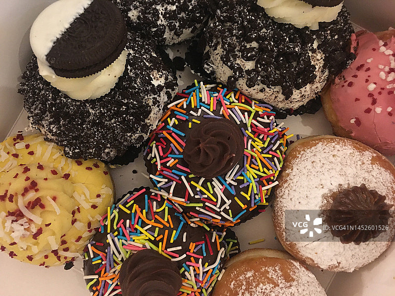 光明节犹太节日甜甜圈图片素材