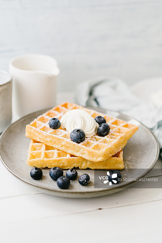 华夫饼和蓝莓图片素材
