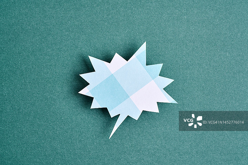 绿色背景上的绿色漫画气泡图片素材