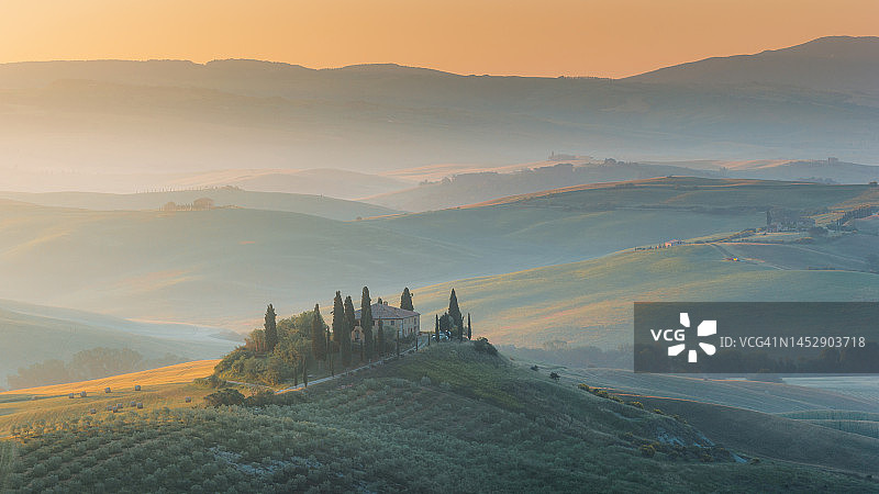 托斯卡纳的丘陵风光图片素材
