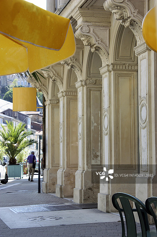 维多利亚风格柱子：法国洛林巴勒迪克市政厅图片素材