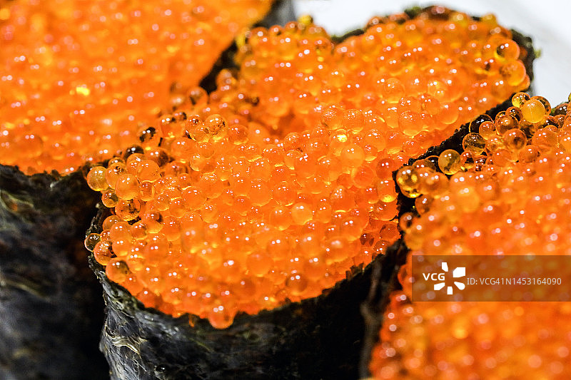 飞鱼籽军舰卷寿司图片素材