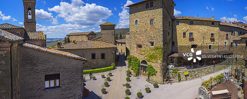 基安蒂地区沃尔帕亚无人机航拍图片素材