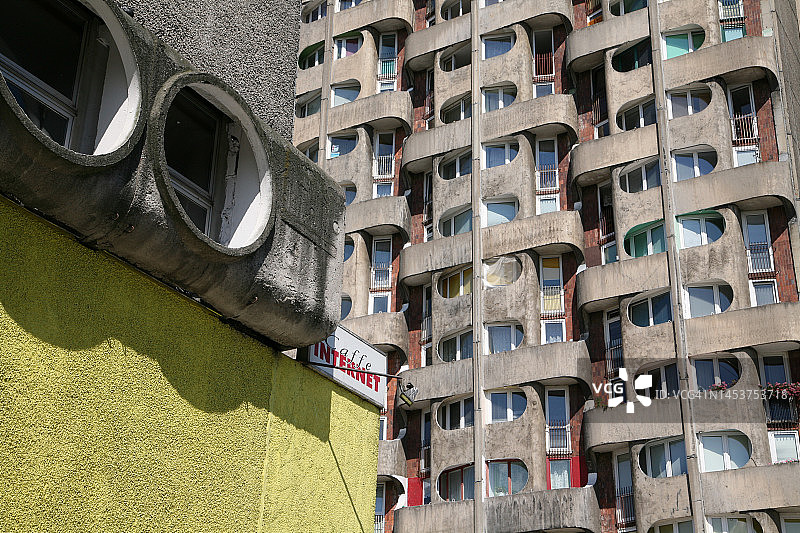 波兰弗罗茨瓦夫20世纪60年代的住宅区图片素材