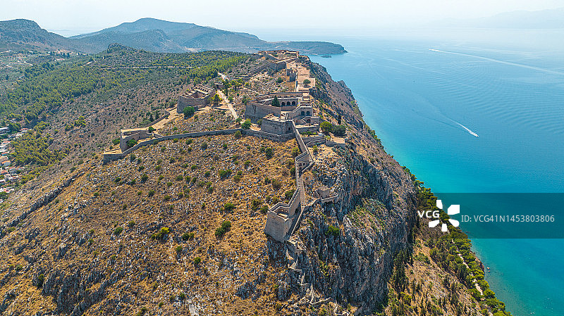 希腊纳夫普利奥古镇帕拉米迪要塞鸟瞰图图片素材