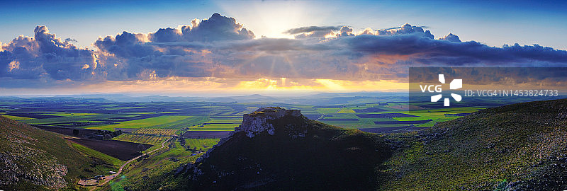 加拉尼奥内古城堡图片素材